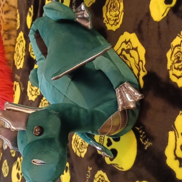 DOLLSKILL dragon m/L slippers green with silver wings - Picture 4 of 6